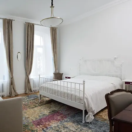 Cosy Old Апартаменты *